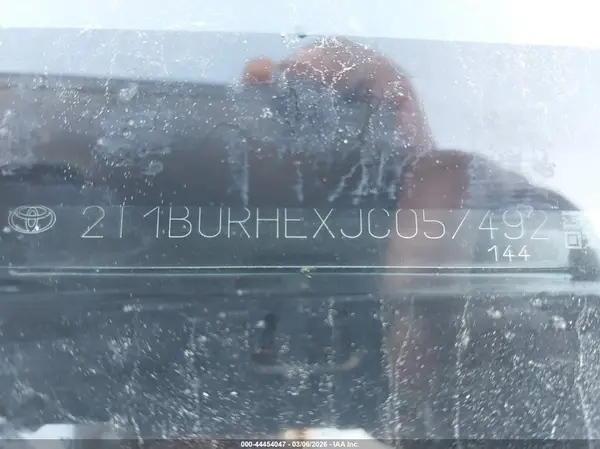 2T1BURHEXJC057492 2018 TOYOTA COROLLA - Image 8