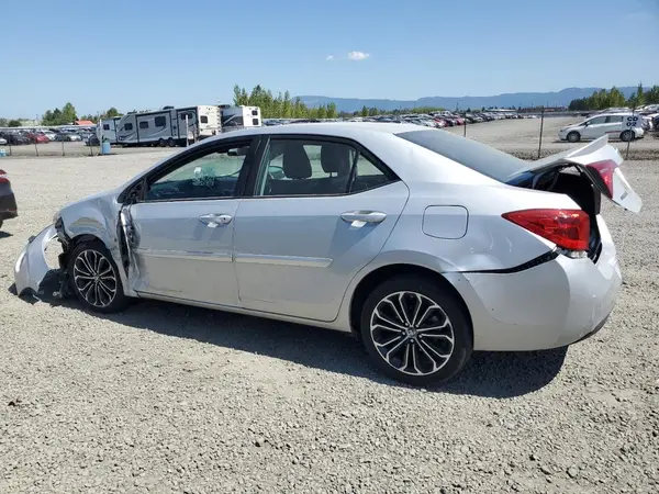 2T1BURHEXJC062109 2018 TOYOTA COROLLA - Image 2