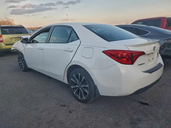 2T1BURHEXJC063356 2018 TOYOTA COROLLA - Image 2