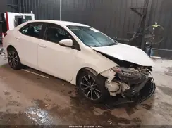 2T1BURHEXJC066063 2018 TOYOTA COROLLA