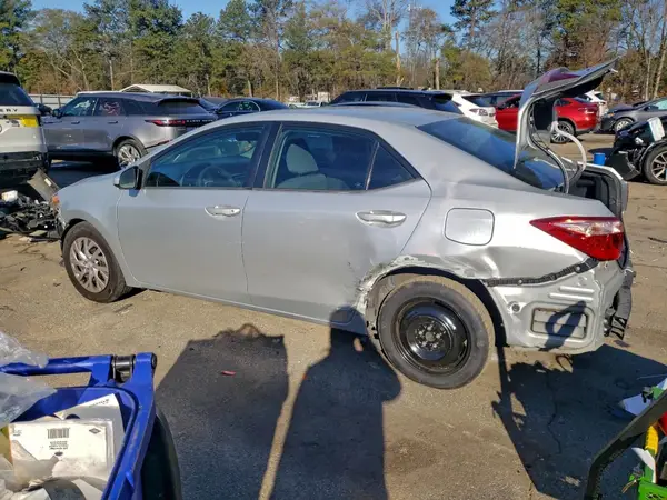 2T1BURHEXJC069142 2018 TOYOTA COROLLA - Image 2