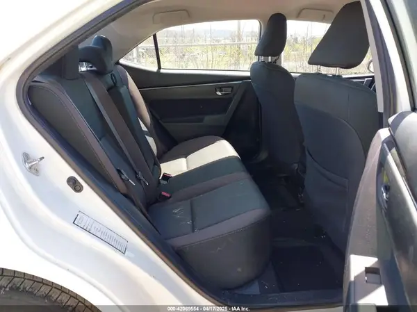 2T1BURHEXJC069898 2018 TOYOTA COROLLA - Image 8