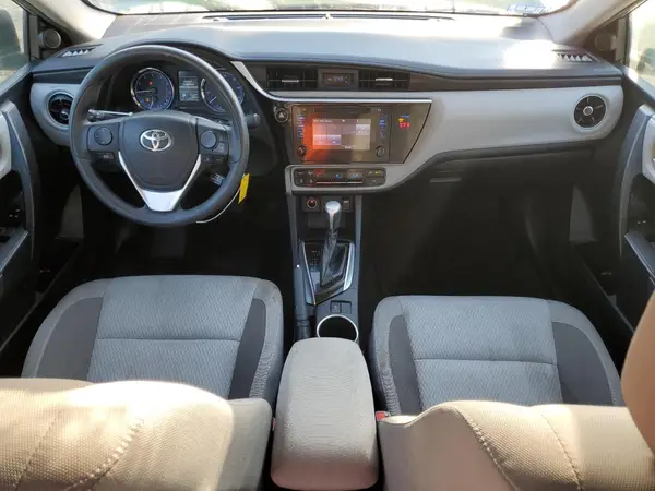2T1BURHEXJC070047 2018 TOYOTA COROLLA - Image 8