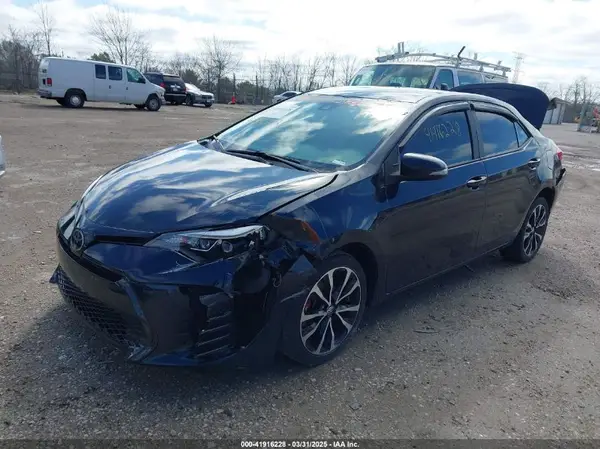 2T1BURHEXJC070596 2018 TOYOTA COROLLA - Image 2