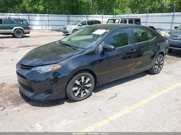 2T1BURHEXJC071246 2018 TOYOTA COROLLA - Image 2
