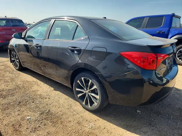 2T1BURHEXJC074230 2018 TOYOTA COROLLA - Image 2