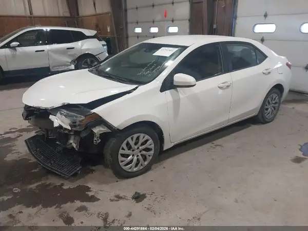 2T1BURHEXJC075507 2018 TOYOTA COROLLA - Image 2