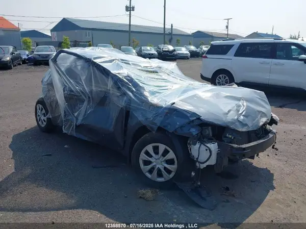 2T1BURHEXJC077984 2018 TOYOTA COROLLA - Image 1