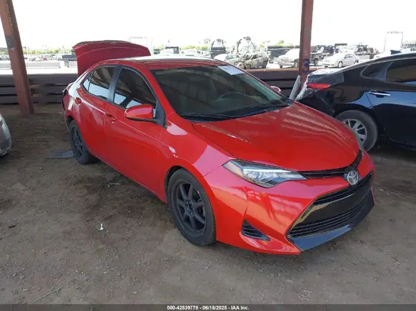 2T1BURHEXJC079072 2018 TOYOTA COROLLA - Image 1