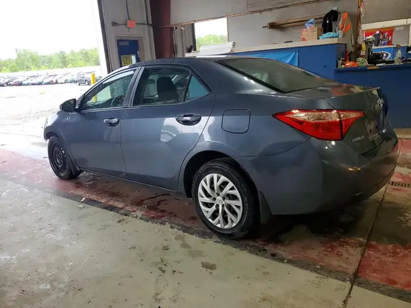 2T1BURHEXJC080061 2018 TOYOTA COROLLA - Image 2