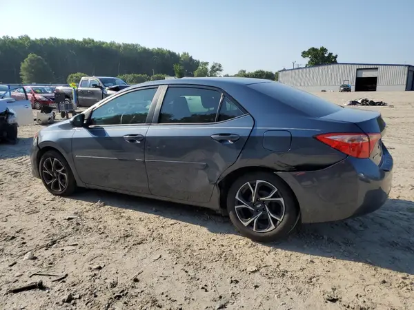 2T1BURHEXJC086555 2018 TOYOTA COROLLA - Image 2