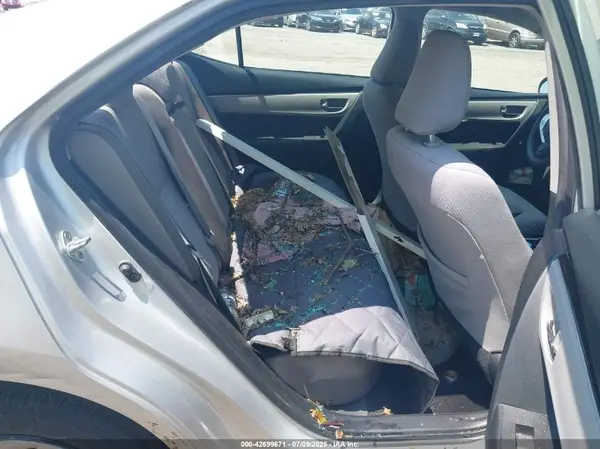 2T1BURHEXJC092484 2018 TOYOTA COROLLA - Image 8