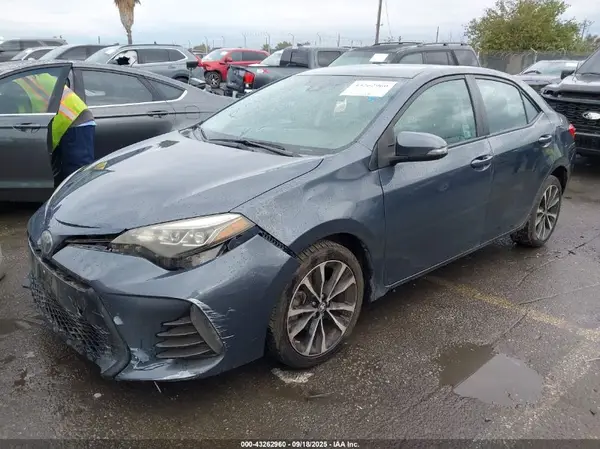 2T1BURHEXJC097281 2018 TOYOTA COROLLA - Image 2