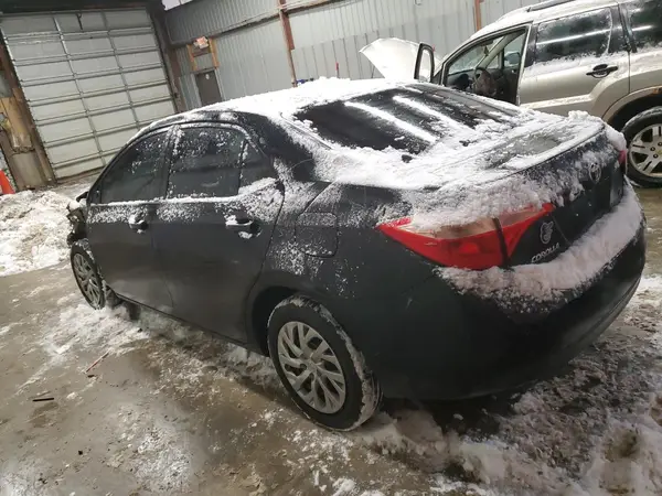2T1BURHEXJC100759 2018 TOYOTA COROLLA - Image 2