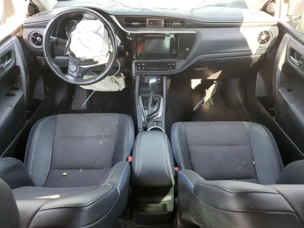 2T1BURHEXJC102804 2018 TOYOTA COROLLA - Image 8