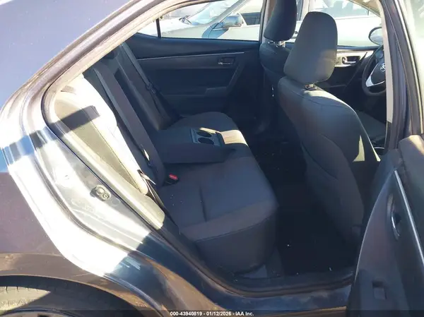 2T1BURHEXJC105069 2018 TOYOTA COROLLA - Image 8