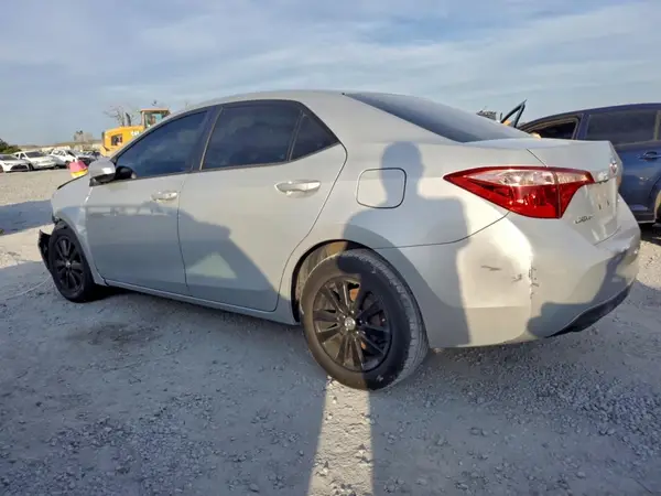 2T1BURHEXJC115617 2018 TOYOTA COROLLA - Image 2