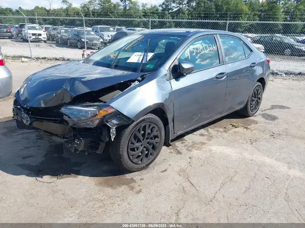 2T1BURHEXJC117173 2018 TOYOTA COROLLA - Image 2