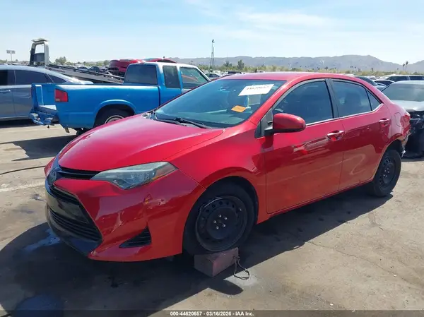 2T1BURHEXJC121692 2018 TOYOTA COROLLA - Image 2