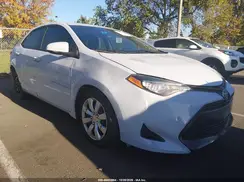 2T1BURHEXJC123569 2018 TOYOTA COROLLA