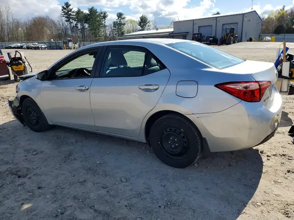 2T1BURHEXJC123880 2018 TOYOTA COROLLA - Image 2