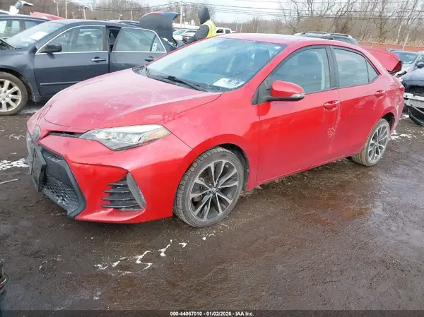 2T1BURHEXJC967109 2018 TOYOTA COROLLA - Image 2