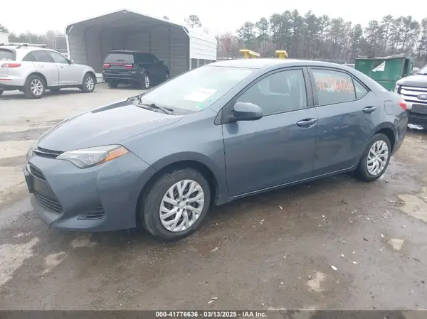 2T1BURHEXJC975842 2018 TOYOTA COROLLA - Image 2