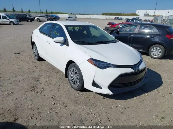 2T1BURHEXJC982046 2018 TOYOTA COROLLA - Image 1
