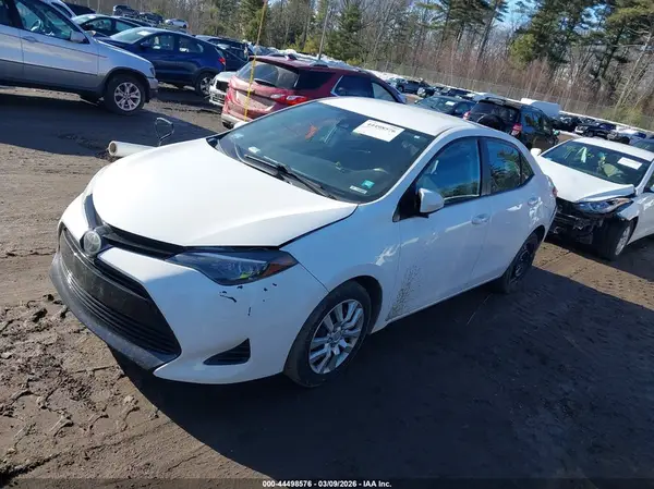 2T1BURHEXJC985934 2018 TOYOTA COROLLA - Image 2