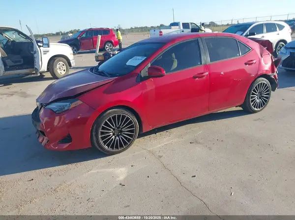 2T1BURHEXJC988266 2018 TOYOTA COROLLA - Image 2