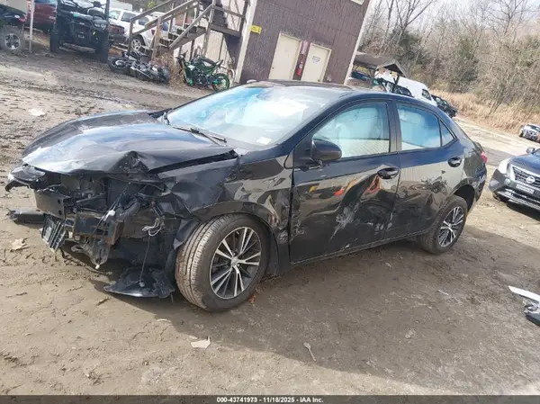 2T1BURHEXJC989837 2018 TOYOTA COROLLA - Image 2