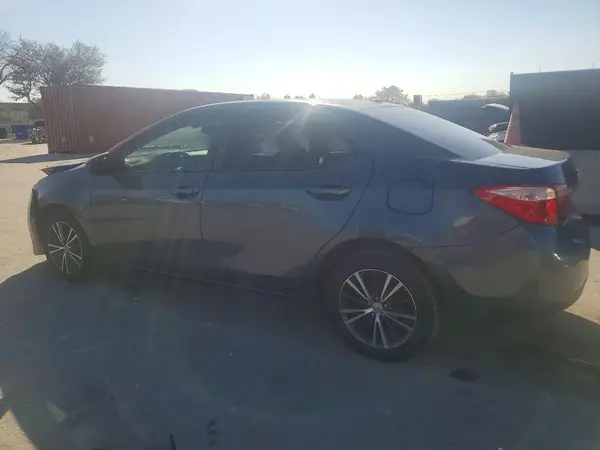 2T1BURHEXJC991281 2018 TOYOTA COROLLA - Image 2