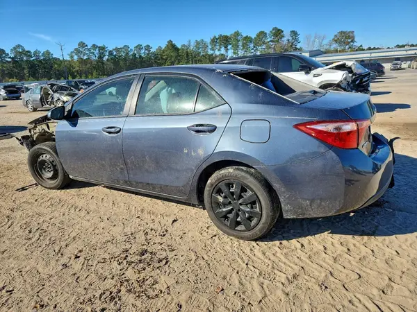 2T1BURHEXJC992348 2018 TOYOTA COROLLA - Image 2