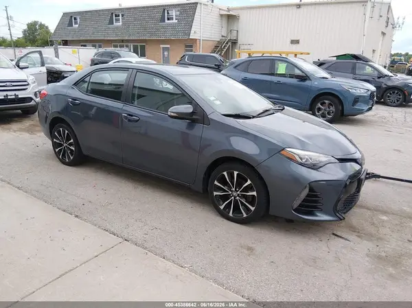 2T1BURHEXJC994522 2018 TOYOTA COROLLA - Image 1