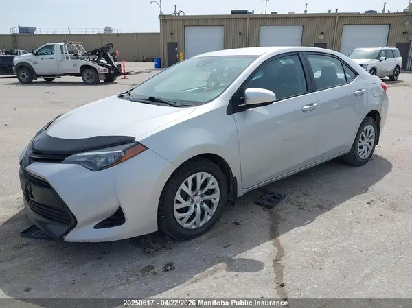 2T1BURHEXJC995010 2018 TOYOTA COROLLA - Image 2