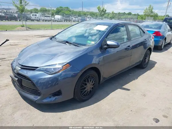 2T1BURHEXKC125758 2019 TOYOTA COROLLA - Image 2