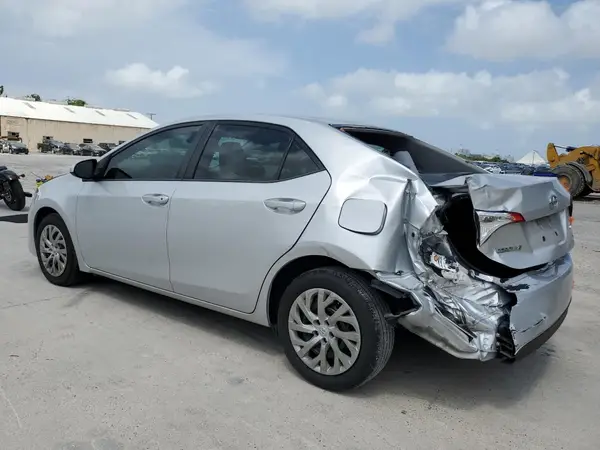 2T1BURHEXKC135738 2019 TOYOTA COROLLA - Image 2