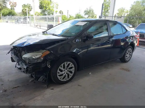 2T1BURHEXKC136050 2019 TOYOTA COROLLA - Image 2