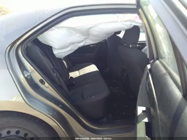 2T1BURHEXKC138400 2019 TOYOTA COROLLA - Image 8