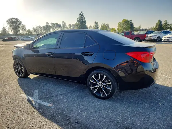 2T1BURHEXKC139028 2019 TOYOTA COROLLA - Image 2
