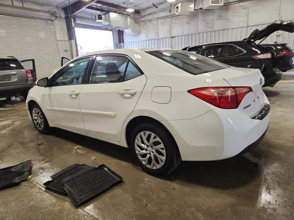 2T1BURHEXKC140454 2019 TOYOTA COROLLA - Image 2