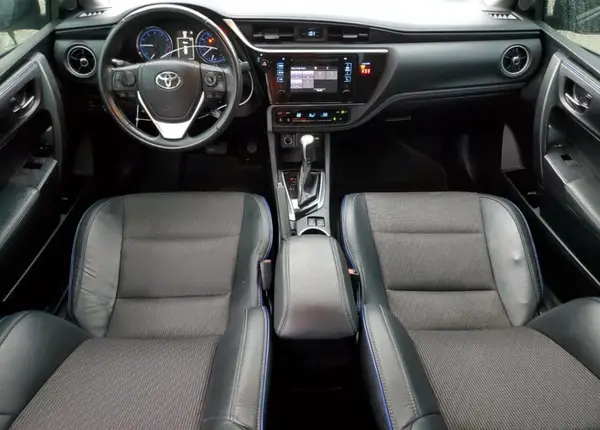 2T1BURHEXKC168013 2019 TOYOTA COROLLA - Image 8