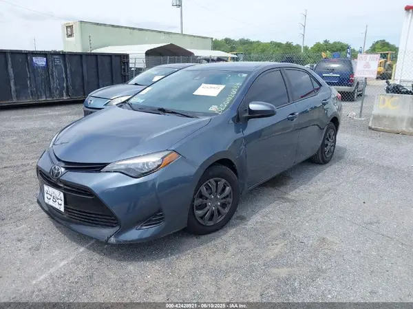 2T1BURHEXKC176032 2019 TOYOTA COROLLA - Image 2