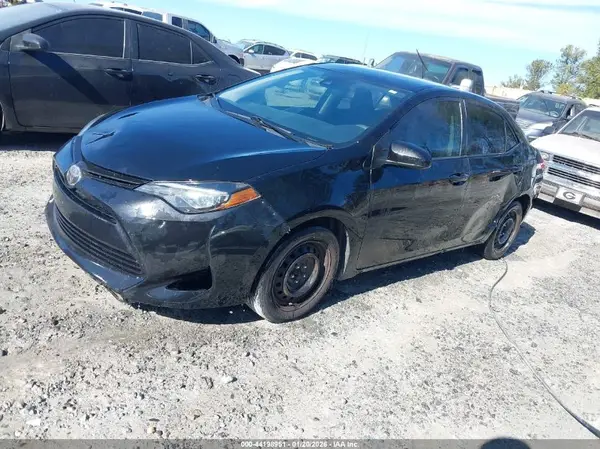 2T1BURHEXKC177228 2019 TOYOTA COROLLA - Image 2