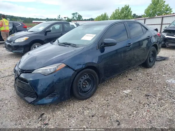 2T1BURHEXKC188942 2019 TOYOTA COROLLA - Image 2