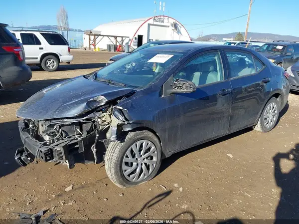2T1BURHEXKC193252 2019 TOYOTA COROLLA - Image 2