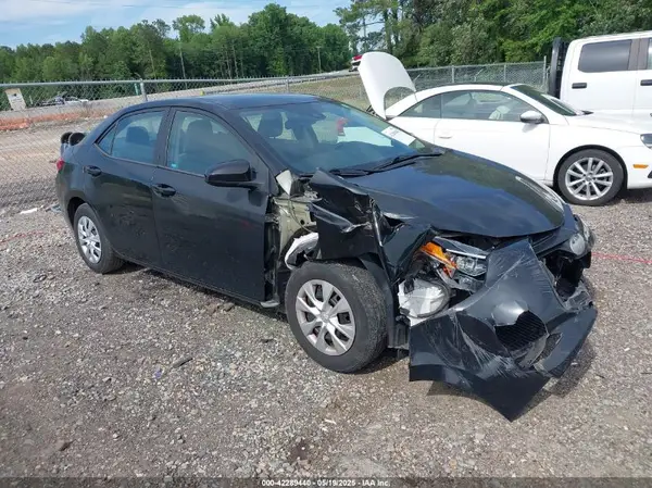 2T1BURHEXKC200801 2019 TOYOTA COROLLA - Image 1