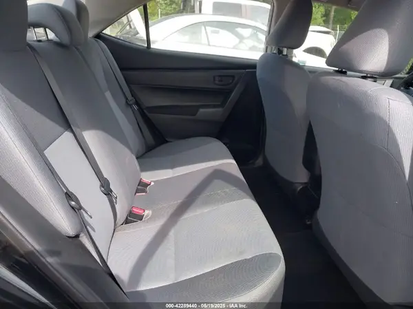 2T1BURHEXKC200801 2019 TOYOTA COROLLA - Image 8