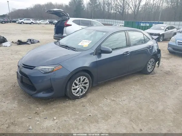2T1BURHEXKC205951 2019 TOYOTA COROLLA - Image 2