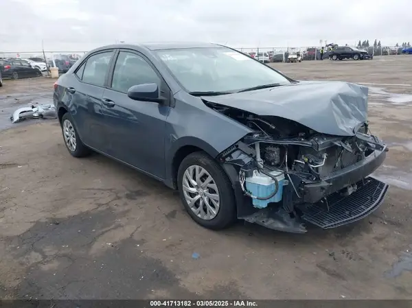 2T1BURHEXKC212172 2019 TOYOTA COROLLA - Image 1